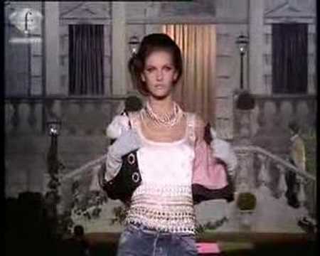 fashiontv | FTV.com - DSQUARED2  FW MILAN WOMEN 06/07