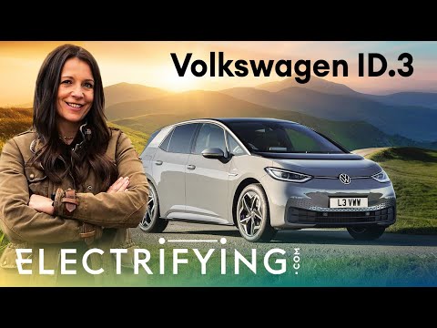 Volkswagen ID.3 2021: In-depth review with Ginny Buckley / Electrifying