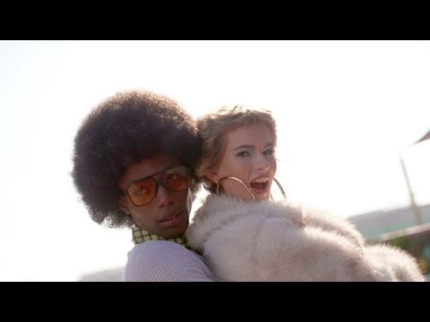 Video Thumbnail: Partnerwahl! Das erste gemeinsame Fotoshooting wird heiß und funky | GNTM 2025 ProSieben