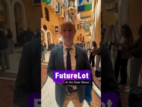 FutureLot at the Massachusetts State House with @MassCEC1