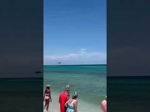 Blue Angels sneak pass at at Pensacola Beach 2022!