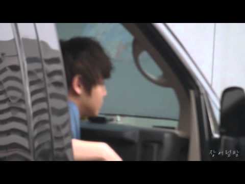 [Fancam] 110807 BEAST Yoseob leaving Inkigayo #1
