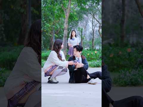 From Jealousy… to Her Own Love Confession! ❤️#linhchihihi #messyclassroom #schoolcrush #schooldrama