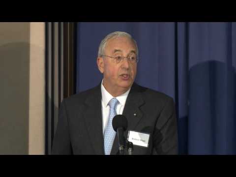 Robert Haas, Levi Strauss & Co.