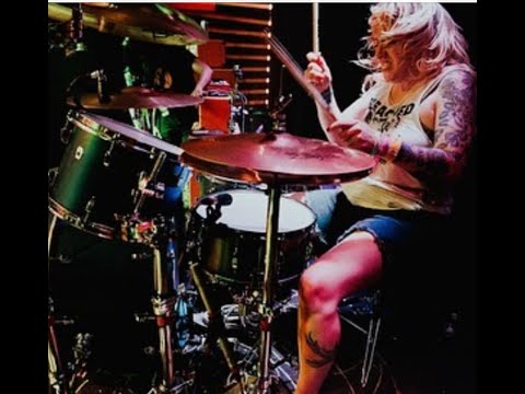 Drumheads Podcast   Rosie Gonce of Dead Bars    Episode 2