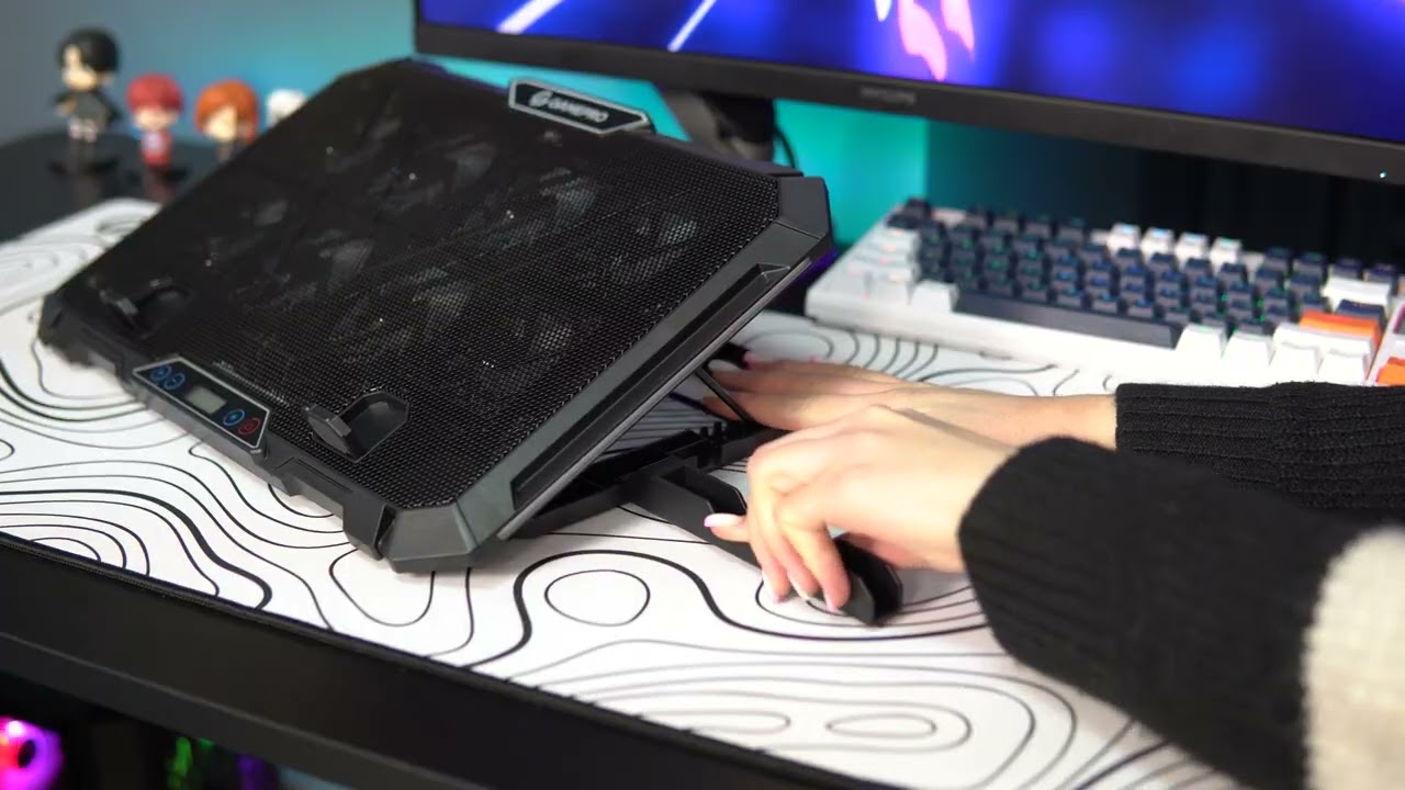 Охолоджувальна підставка для ноутбука Gamepro CP590 Black video preview