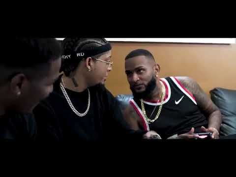 Rochy RD - Ella No Es Tuya | Video Oficial EL MOVIMIENTO Paralelo