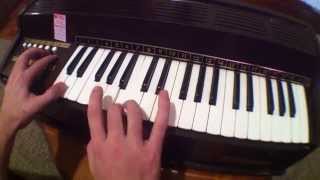 Video thumbnail for Magnus Electric Chord Organ Model 391 - MIDIVERSE MONDAYS #7 by Midiverse - TV