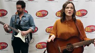 Jillian Jacqueline - 'Reasons' | Live in the Lobby