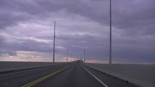 preview picture of video 'Confederation Bridge (One of World's Longest Bridges Linking PEI to NB)'