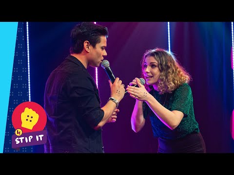 Gloria en Gio van De KetnetBand brengen een medley op het Antipestival