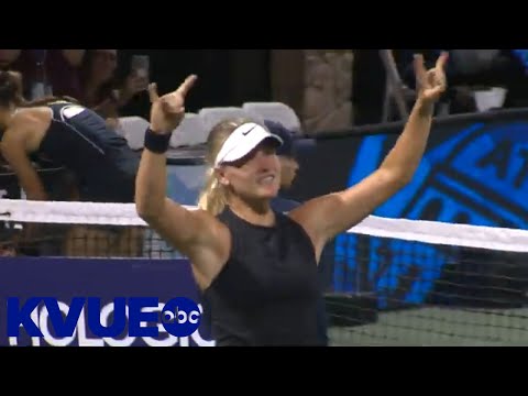 Texas Ex Peyton Stearns defeats Mirjam Bjorklund in two sets in Austin | KVUE