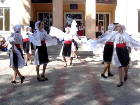 Festivalul Raional a Dansului Popular,,Hangu Din Coteala,,Capriciu Locul 1,,Craitele,,