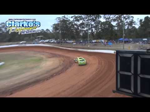 Modified Production - Heat 1 - Wild Desert Series - Gympie Speedway - 27.10.12
