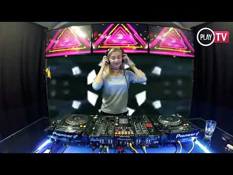 DJ Lesia | Female DJ | Dubai # 1 entertainment booking agency | 33 Music Group | Scott Sorensen