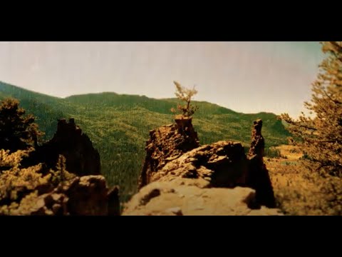 Milton Nascimento, esperanza spalding - Saudade Dos Aviões Da Panair (Conversando No Bar)