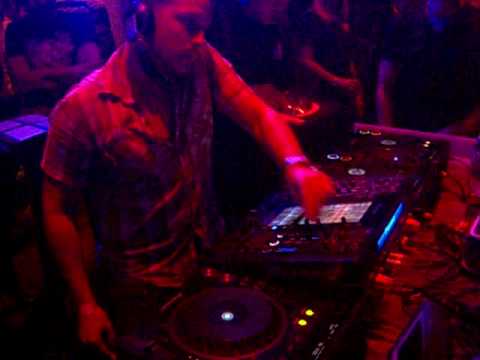 Plastik Funk @ NACHTRESIDENZ DÜSSELDORF / PLASTIK FUNKTASTIK  Part 1