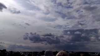 preview picture of video 'Vulcan at Little Gransden Airshow - 24th August 2014 - 15 of 15'