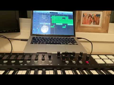 M Audio Oxygen 49 MKV – 49 Key USB MIDI Keyboard Controller Review