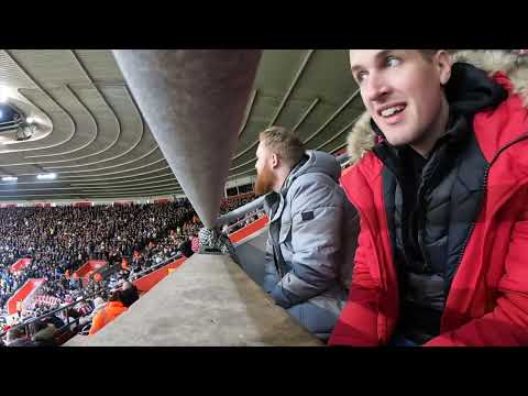 How to start a stadium chant...