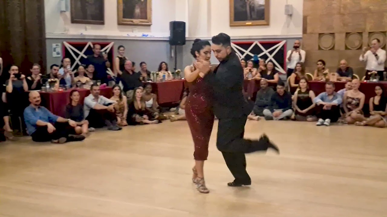 Clarisa Aragon y Jonathan Saavedra - 2/4 - Mi Romance (Tanturi/Castillo) | Milonga Nacimiento