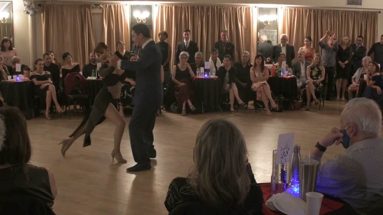 Miriam Larici and Leonardo Barrionuevo at Milonga Corazón 4/4