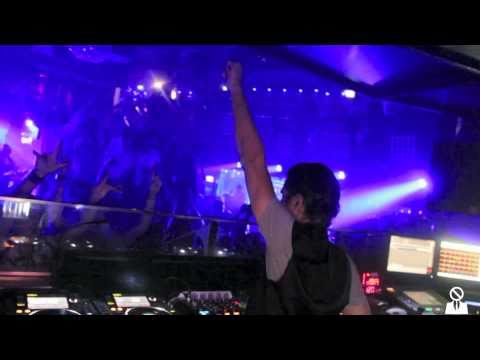 NTYT at So, Happy In Paris? by Michael Canitrot - 08/04/2011