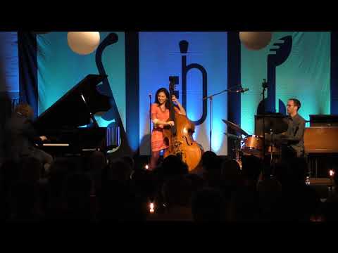 Katie Thiroux Trio - I'm Old Fashioned