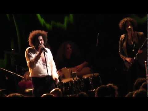 Yemin Blues performs "Um Min Al Yaman" at Le Poisson Rouge