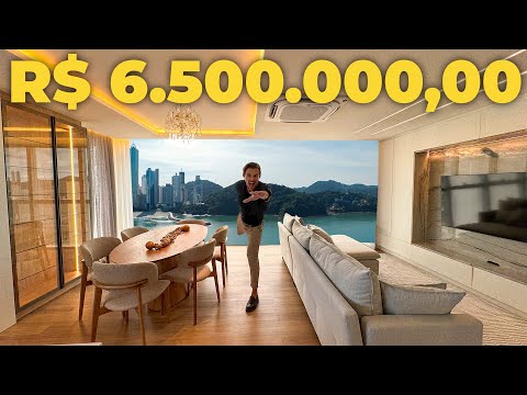 Vídeo: Apartamento no Edifício Skyline Tower em Balneário Camboriú