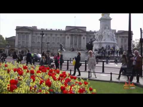 Explore London Parks - St James Park - Video Travel Guide