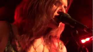 Best Coast - Do You Love Me Like You Used Too - The Borderline London - 18.09.12