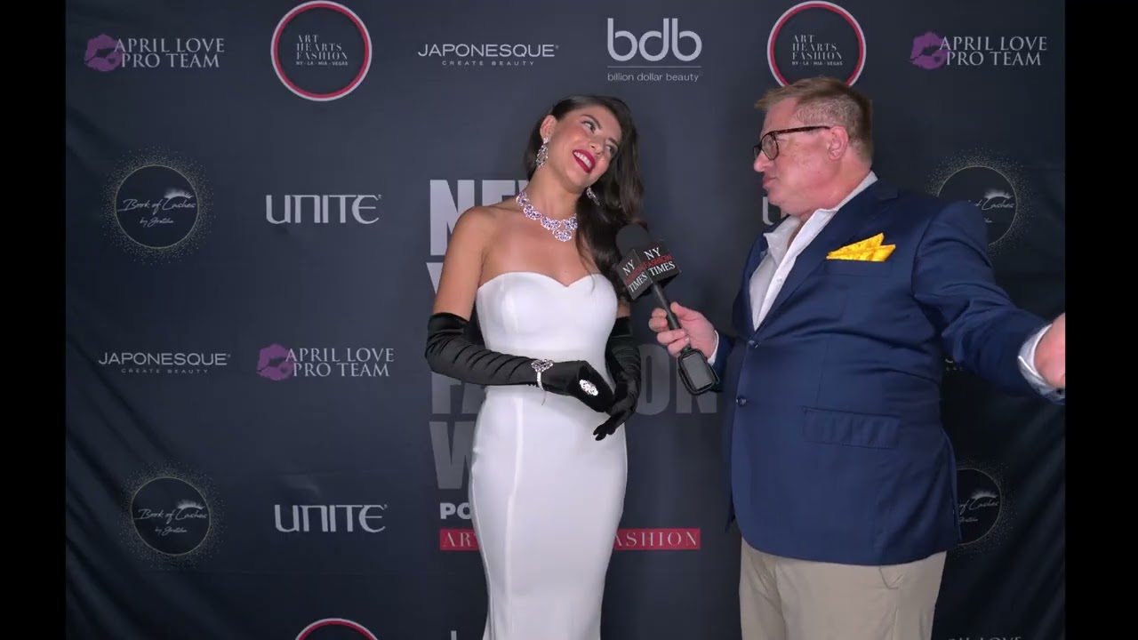 Model @Marieyeppsg wearing byVizcara at Art Hearts NYFW