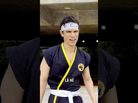 Será que o Axel @_kauesoares_  vai aguentar o treino do Cobra kai BR? 😆#cobrakai #migueldiaz #axel
