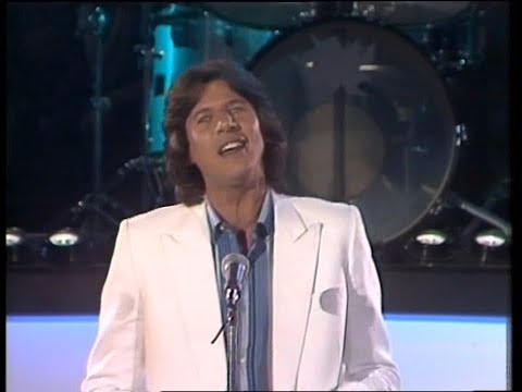 Sandro Giacobbe - Portami a ballare (Saint Vincent Estate 1984 - stereo)