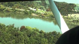 preview picture of video 'Cessna-172 Take off from Ashland Regional Airport,KY KDWU'