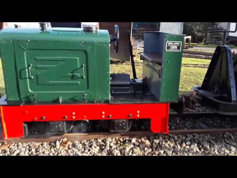 Frankfurter Feldbahnmuseums: D12( Jung EL105) im Leerlauf