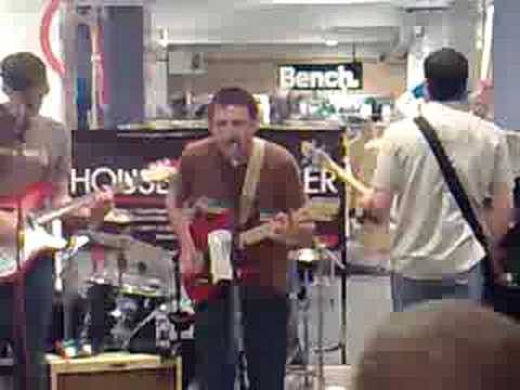 Solarson live in The Annexe House of Fraser Manchester