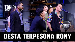 Download lagu Hesti Coba Lanjutin Nyanyinya Rony Parulian, Gak Nyampe! (1/4) mp3 Download lagu Hesti Coba Lanjutin Nyanyinya Rony Parulian, Gak Nyampe! (1/4) mp3