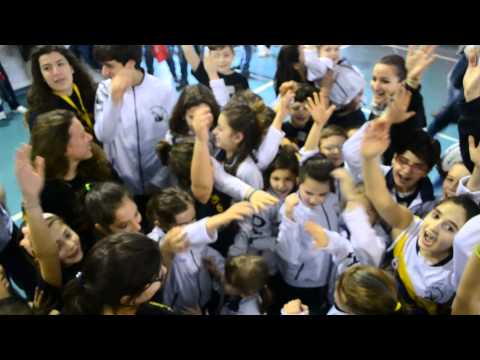 Il grido dei ragazzi del minivolley della Dream Team Roma