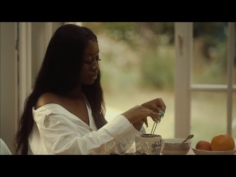 Video thumbnail for Afrolov’ - EP. 1 : Camille