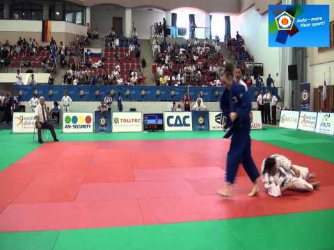 [-52kg] RENSHALL, Lucy (GBR) - POZNANOVIC, Angelina (SRB) - ECh U17 Cottonera 2011