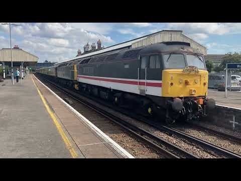 47828 + 47614 hauling “The Statesman” tour past wareham!