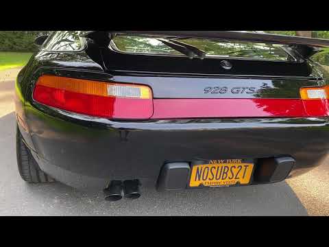 1994 Porsche 928 GTS cold start