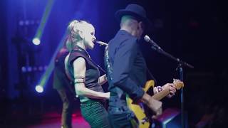 Mindi Abair & The Boneshakers James Brown's "Cold Sweat" LIVE in Vegas