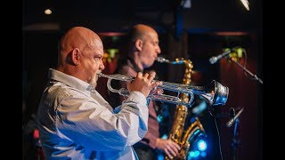 Jan Hasenöhrl &amp; Former Beginners – “Jack’s Theme” (Live at Prague Proms 2018)