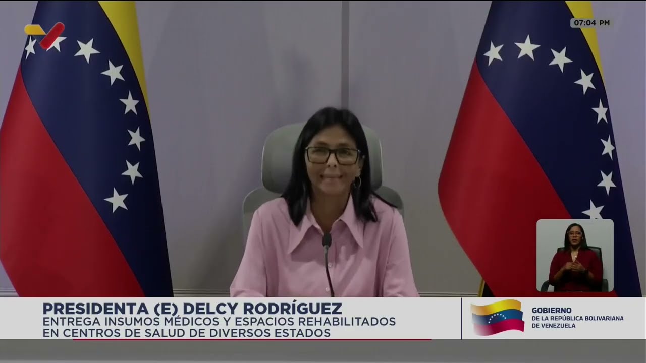 Delcy Rodríguez entrega insumos y espacios rehabilitados en centros de salud de varios estados