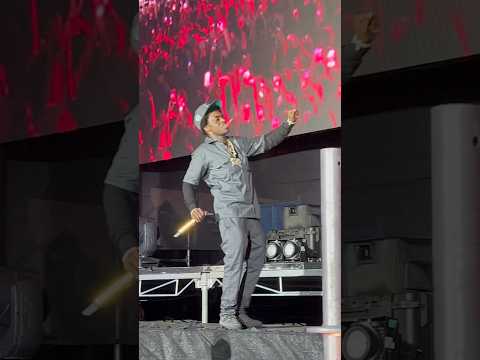 When Kodak moves you move @RollingLoud Miami '23 #dance