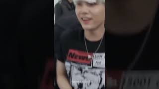 Download lagu suga joget dangdut 😁😁#shorts #btsshorts #suga #minyoongiedit #minsuga #minyoongi #jogetdangdut mp3