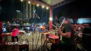 Download lagu Ndarboy Genk - Ambyar Mak Pyar Drumcam Live In Surabaya mp3 Download lagu Ndarboy Genk - Ambyar Mak Pyar Drumcam Live In Surabaya mp3